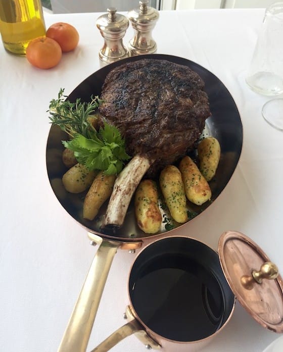 Série plats typiques français où manger une côte de bœuf à Dubai ? Dubai Madame