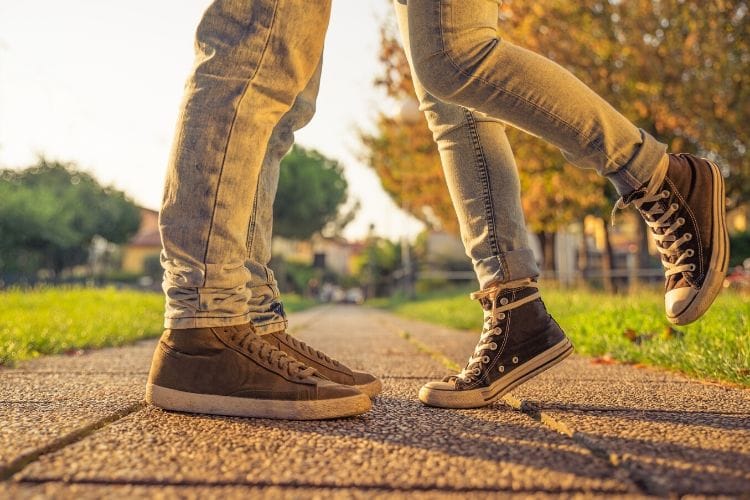  l’Un & l’Autre : des ateliers d’éducation à la vie relationnelle,  affective et sexuelle pour les 8-18 ans