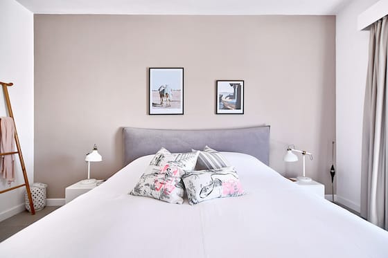 coussins La Cerise sur le gâteau de Anne Hubert