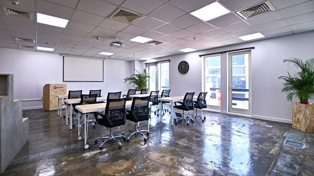 rénovation de bureau à dubai avec esprit industriel