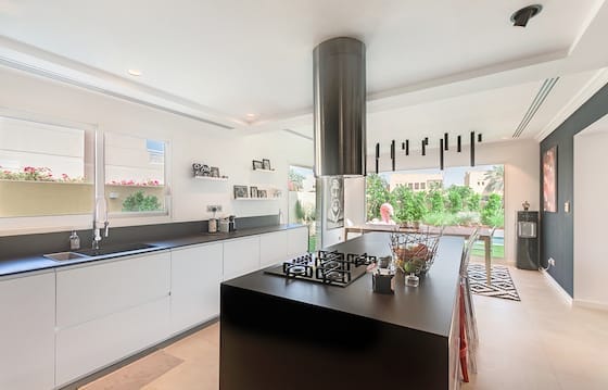 plan de travail vient de RAK Ceramics