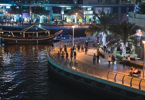 dubai-marina-promenade-by-night