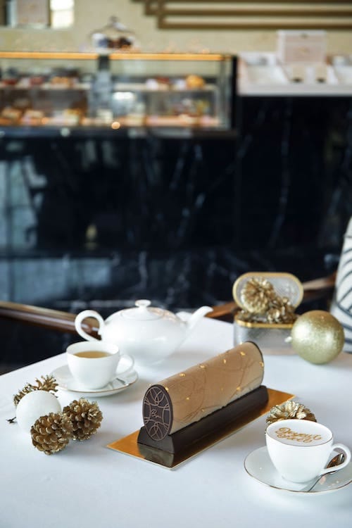 bijou pâtisserie Yule log dubai