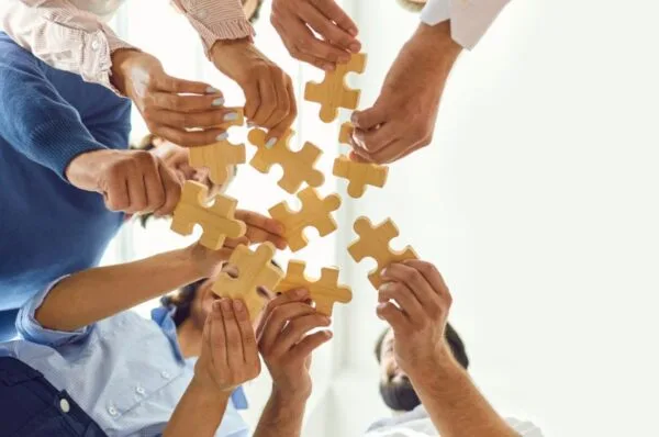 La liste des professionnels et experts francophones pour le quotidien à Dubai