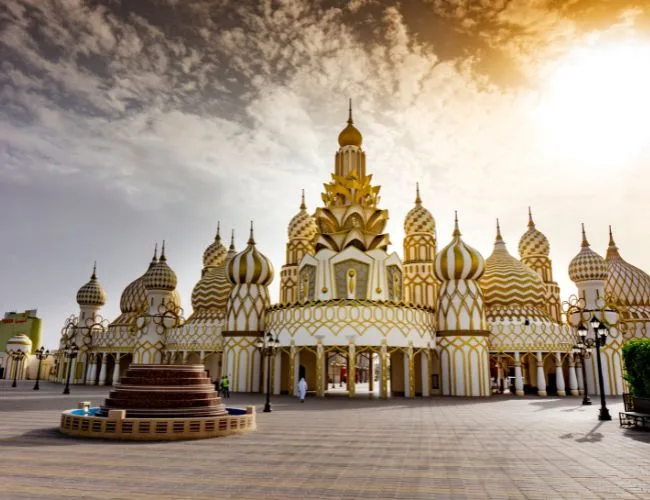 visiter global village