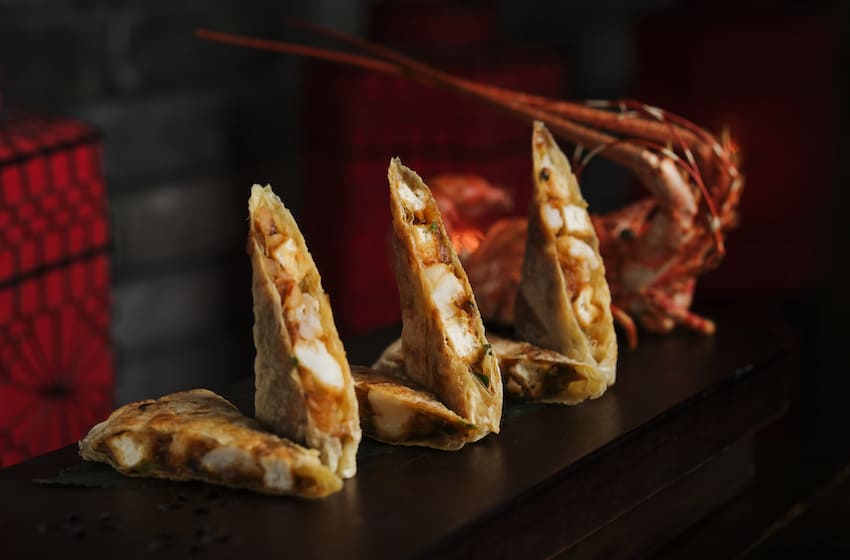 Hutong Prawn Roll