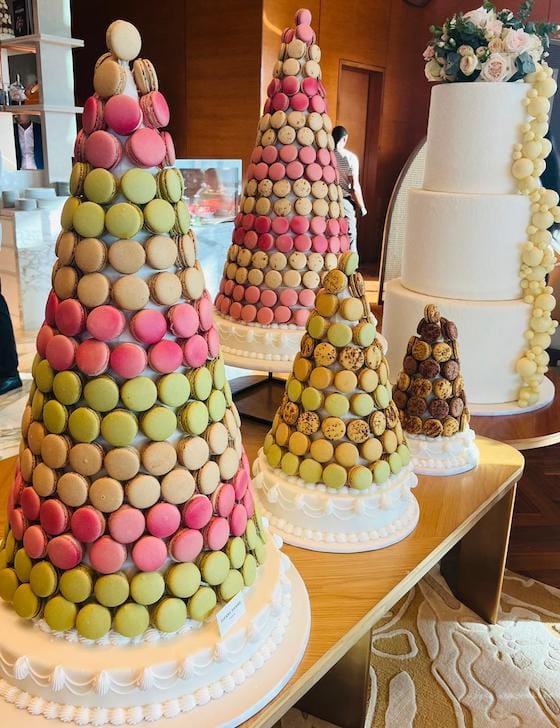 pyramide de macarons Pierre Hermé