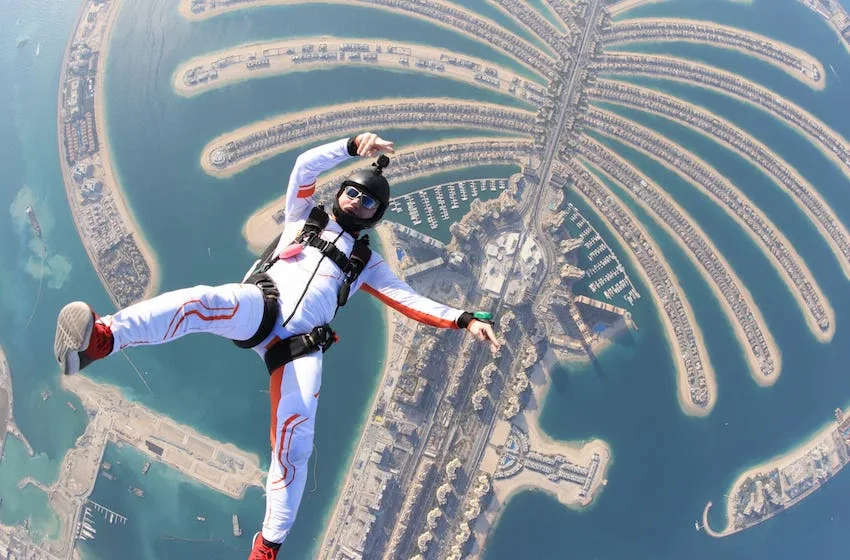 saut en parachute à Dubai
