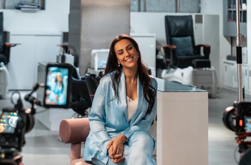 Amel Leghmizi, Fondatrice de Oniriq