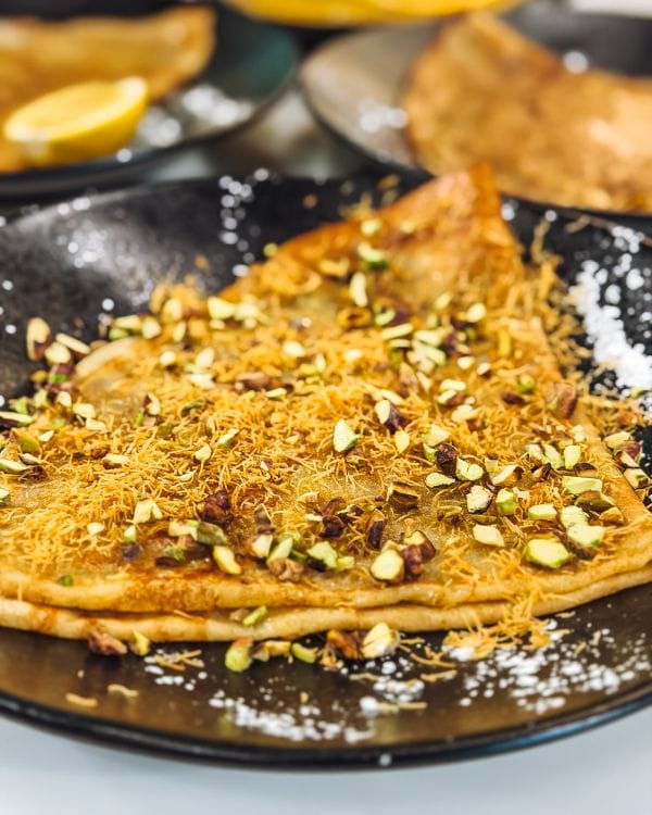 crêpe dubai chocolate