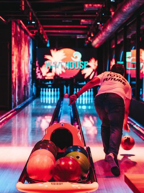 bowling wavehouse atlantis dubai