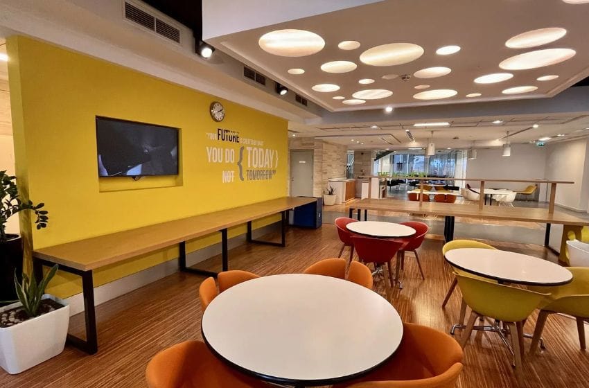 ecole de commerce skema à dubai