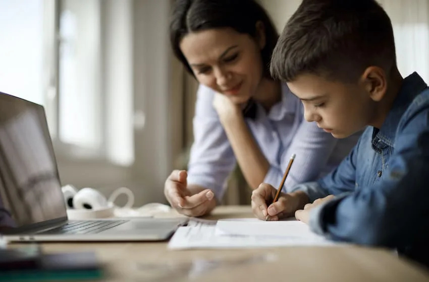 école à la maison avec Axiom