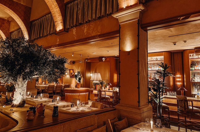 restaurant gigi rigolatto J1 Beach
